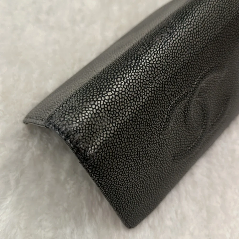 CHANEL Textured Black Crossbody Bag with Silver Chain - Picture 13 of 14